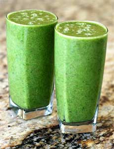 Low Carb High Nutrition Green Drink in Easy-to-Mix Powder